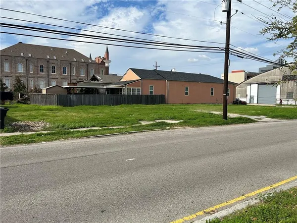 $350,000 | 2200 Gravier Street, New Orleans, LA 70119