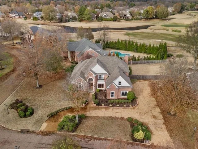 $699,000 | 2530 Halle Parkway, Collierville, TN 38017