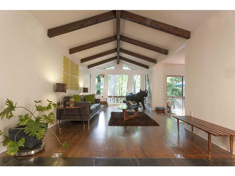 184 Millbrook Farm Road Marietta, GA 30068 - Photo 1 of 1 Den/Family/Great Room.