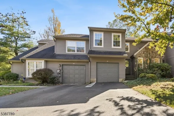 $3,400 | 10 Brookline Court, Princeton, NJ 08540