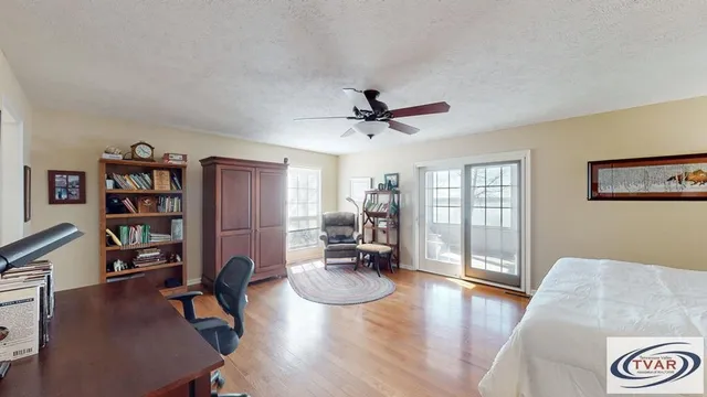 $675,000 | 495 Shore Drive, Big Sandy, TN 38221