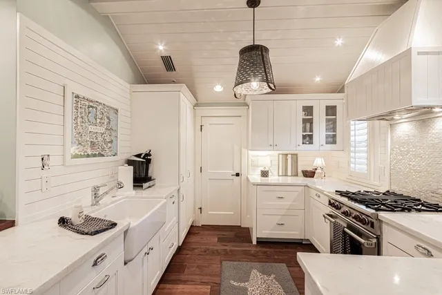 $75,000 | 287 11th Avenue South, Naples, FL 34102