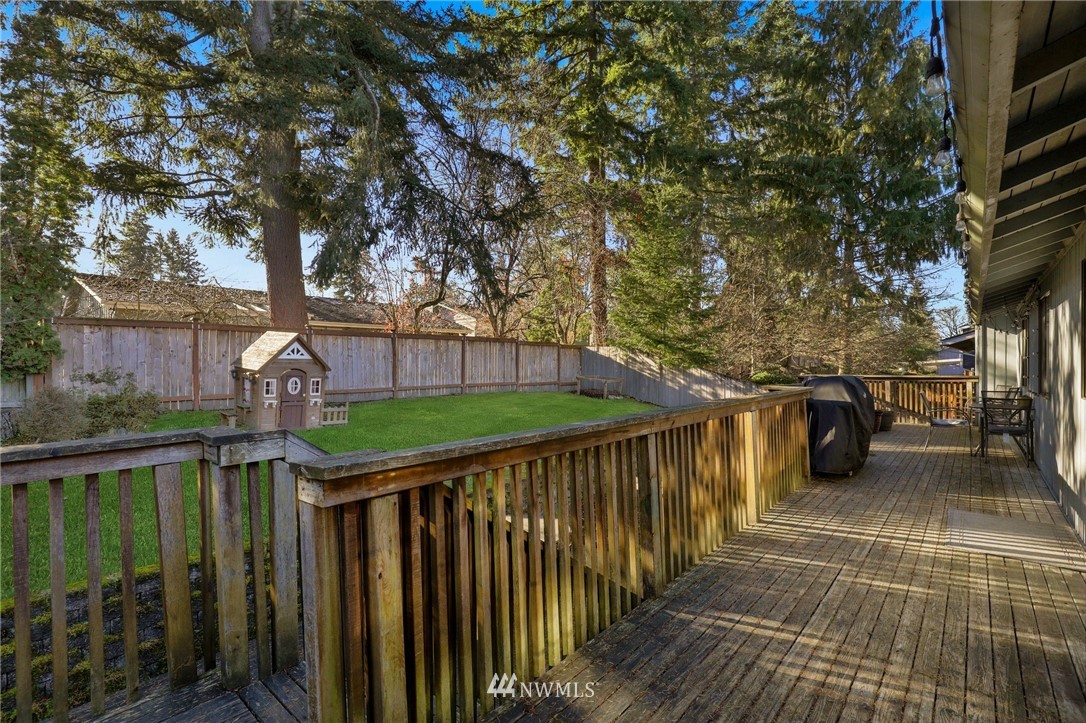 15525 Southeast 178th Place Renton, WA 98058 - Photo 25 of 31 Gallery Image 25