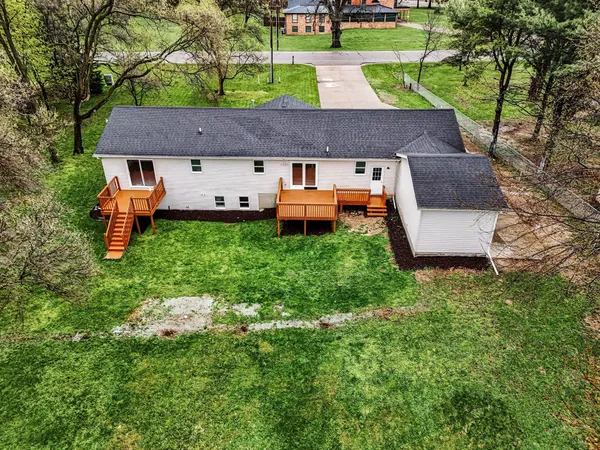 $389,000 | 676 North 10th Street, Plainwell, MI 49080