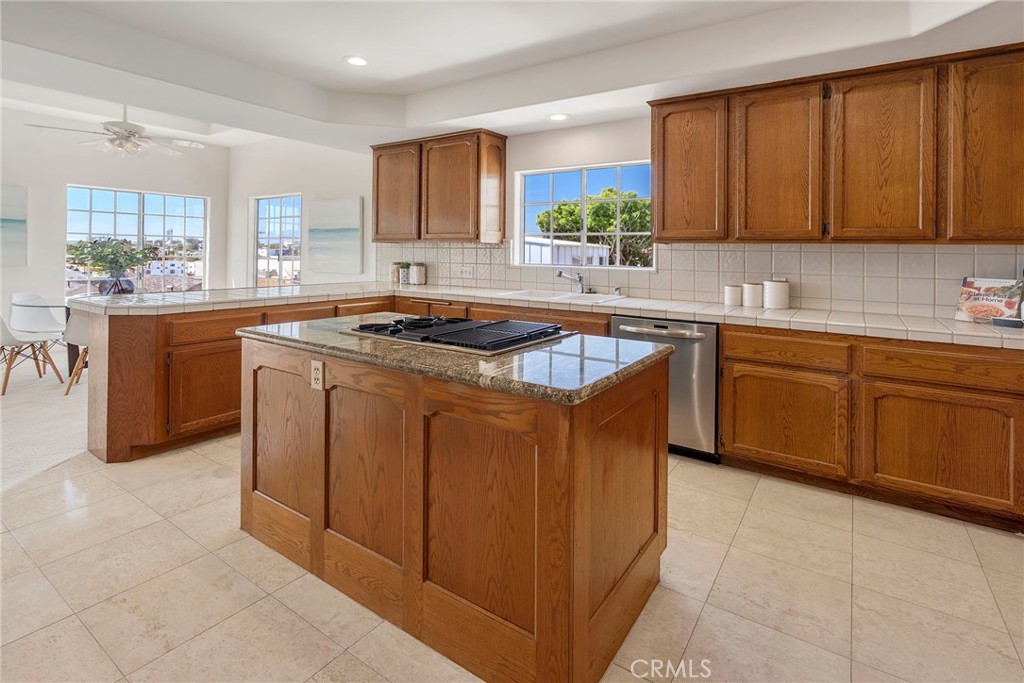 318 East Maple Avenue El Segundo, CA 90245 - Photo 17 of 73