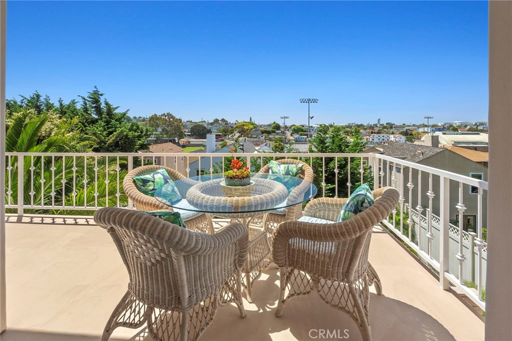 318 East Maple Avenue El Segundo, CA 90245 - Photo 29 of 73