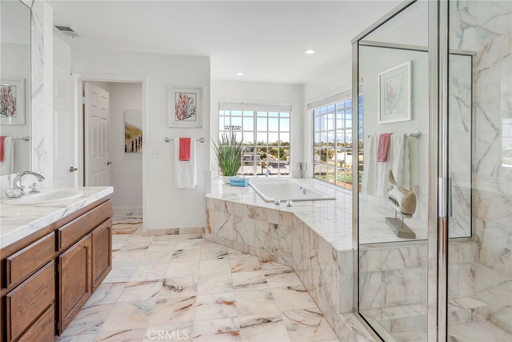 318 East Maple Avenue El Segundo, CA 90245 - Photo 41 of 73