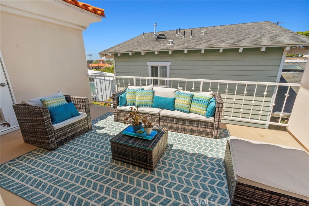 318 East Maple Avenue El Segundo, CA 90245 - Photo 46 of 73