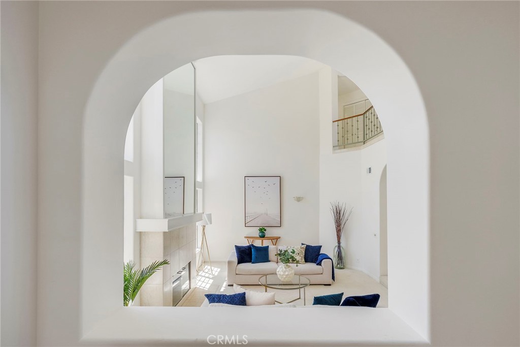 318 East Maple Avenue El Segundo, CA 90245 - Photo 6 of 73