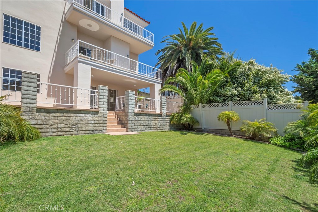 318 East Maple Avenue El Segundo, CA 90245 - Photo 64 of 73