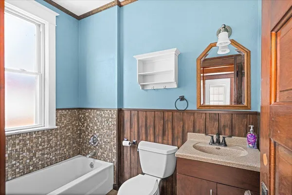 $279,900 | 1502 8th Avenue, Two Harbors, MN 55616