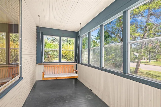 $279,900 | 1502 8th Avenue, Two Harbors, MN 55616