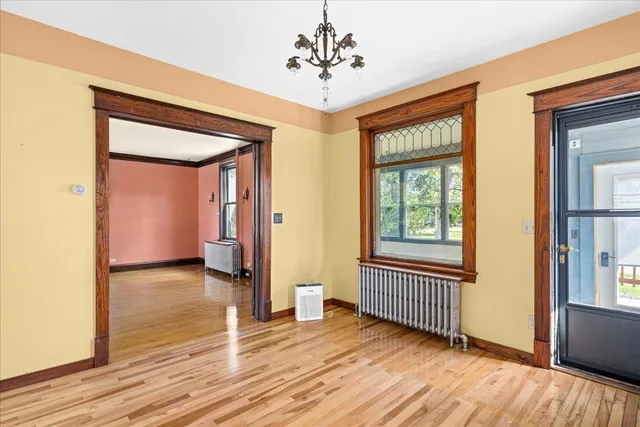 $279,900 | 1502 8th Avenue, Two Harbors, MN 55616