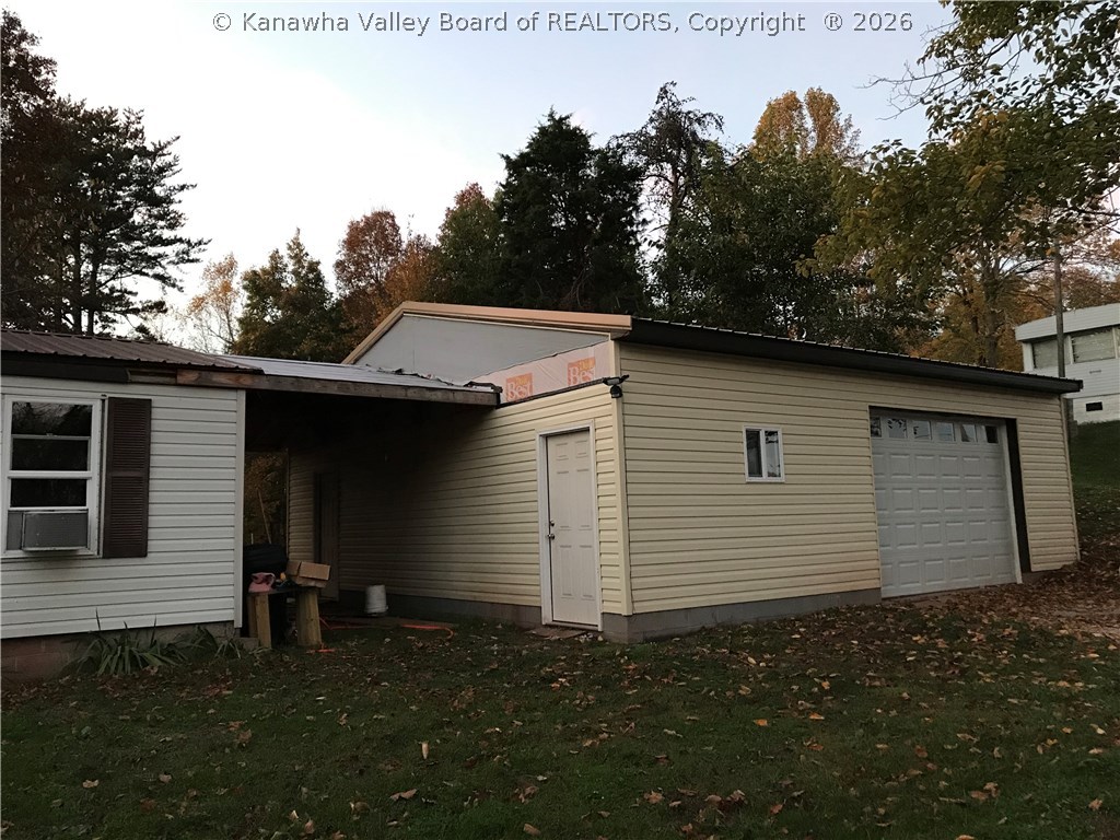 270 Midway Acres Drive Ripley, WV 25271 - Photo 2 of 14 Gallery Image 2