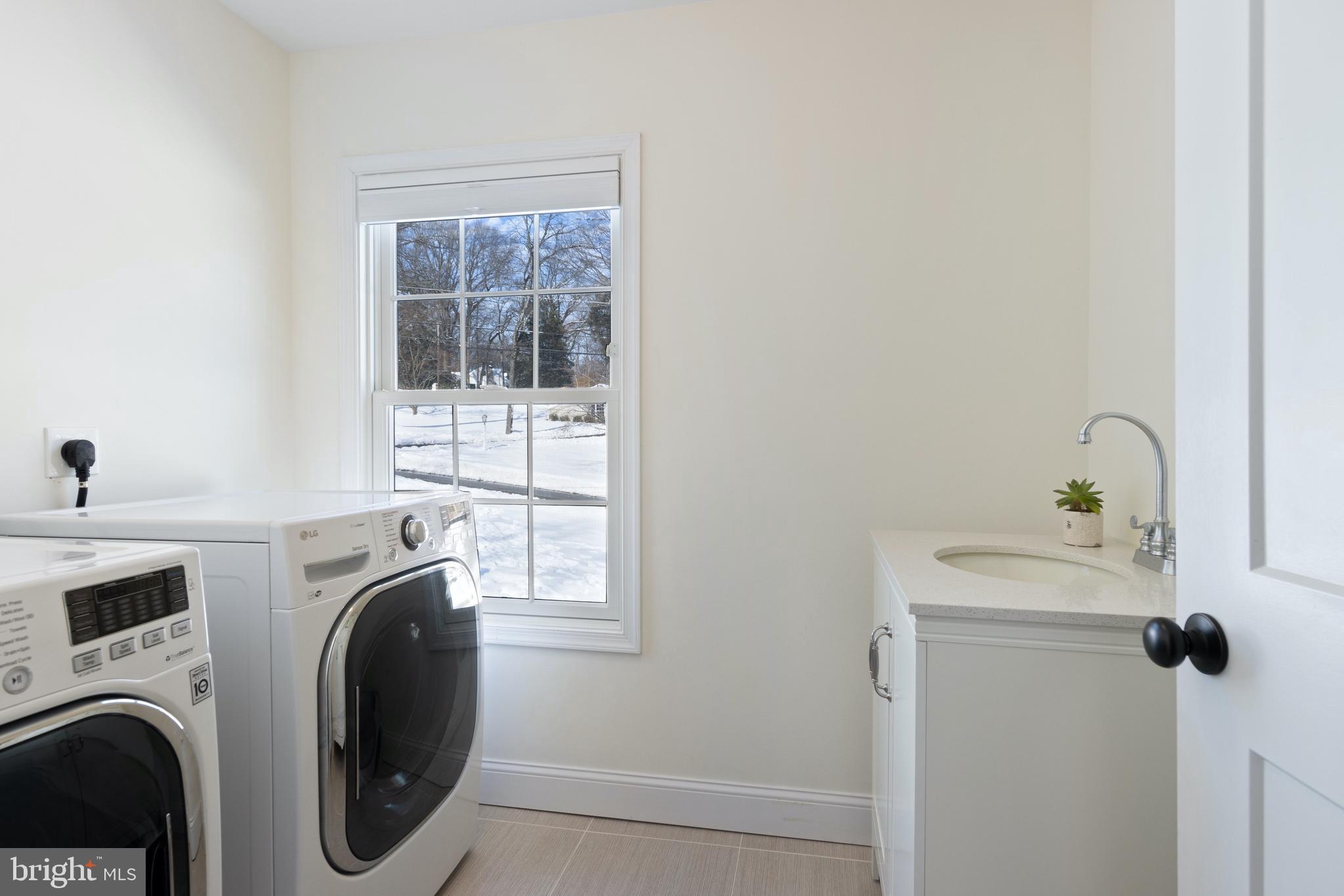 737 Mancill Road Wayne, PA 19087 - Photo 34 of 39 Convenient 2nd floor laundry room