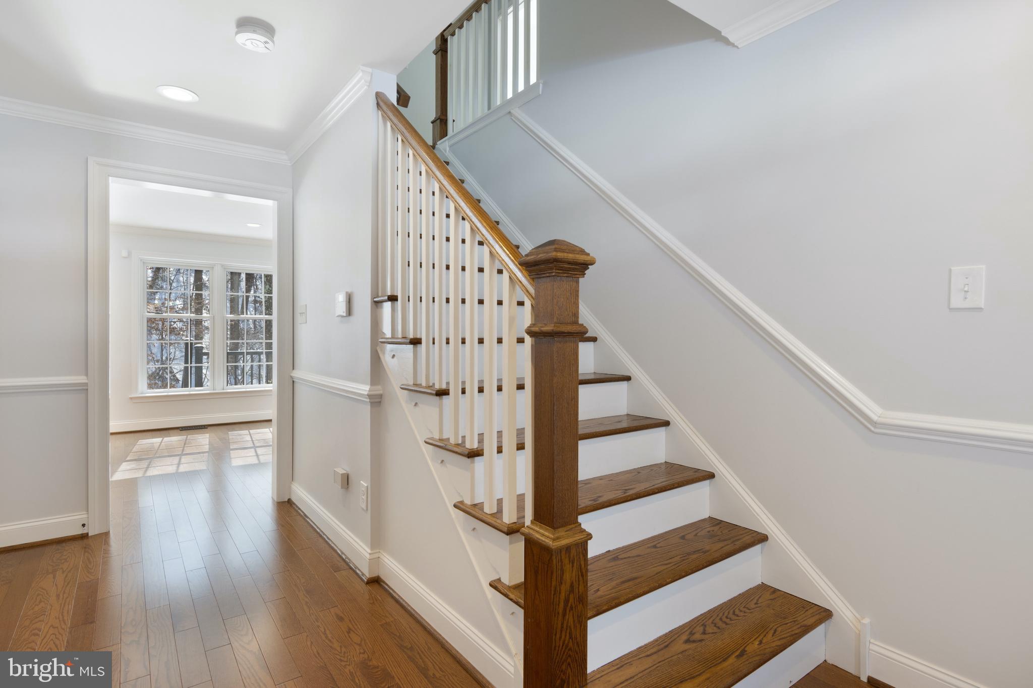 737 Mancill Road Wayne, PA 19087 - Photo 6 of 39 Beautiful hardwood floors