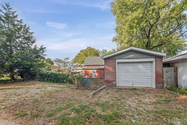 $139,000 | 310 South Church Street, Belleville, IL 62220