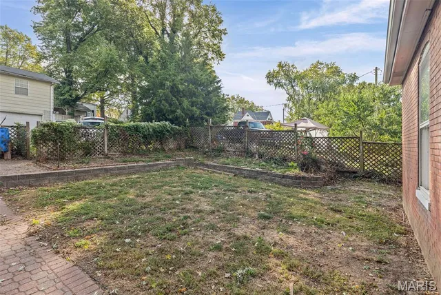 $139,000 | 310 South Church Street, Belleville, IL 62220