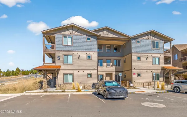 $528,900 | 1650 East Ponderosa Parkway, Unit 126, Flagstaff, AZ 86001