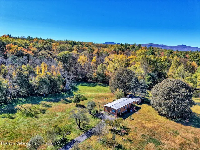 $299,900 | 626 Bross Street, Cairo, NY 12413