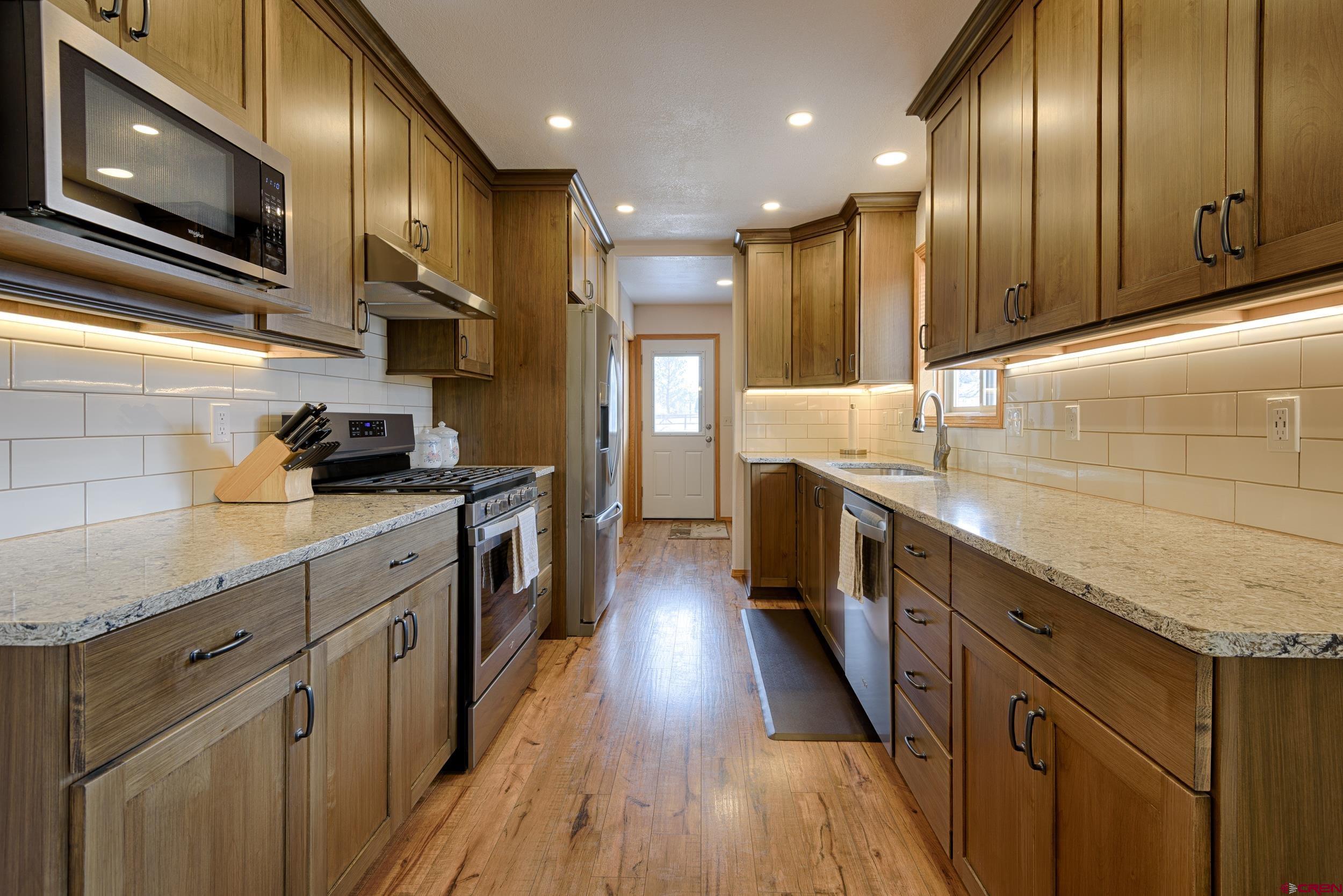 9439 6097 Road Montrose, CO 81401 - Photo 10 of 44