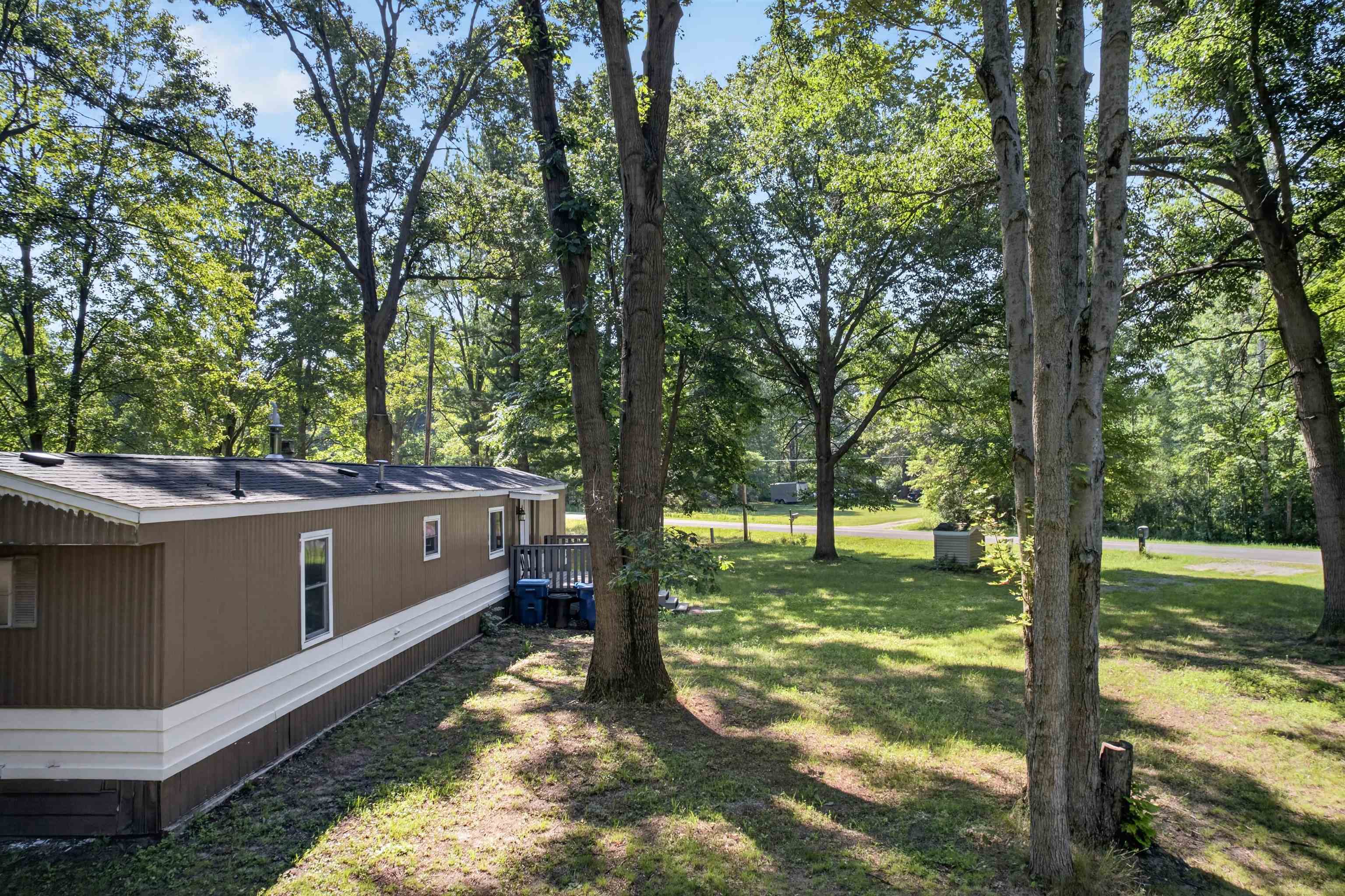 249 East Bradford Road Midland, MI 48640 - Photo 58 of 66