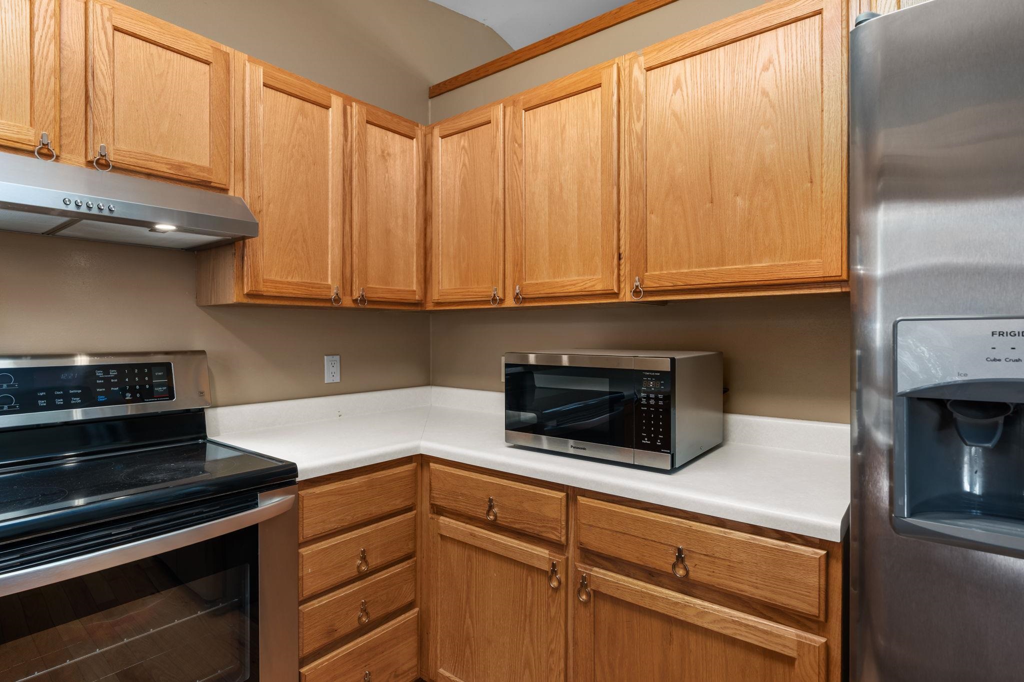 2836 Warner Lane Madison, WI 53713 - Photo 17 of 41