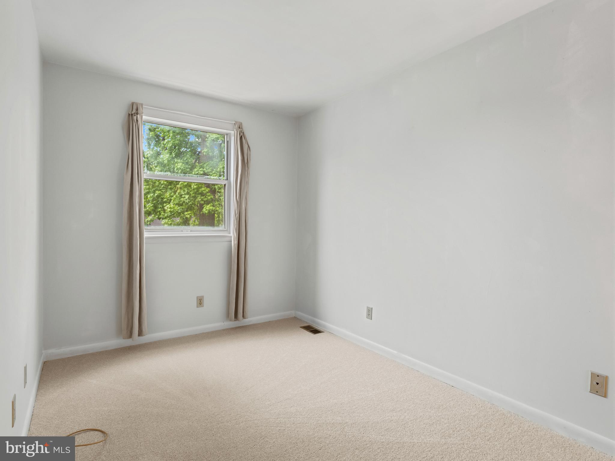 320 Cedar Grove Road Edgewater, MD 21037 - Photo 7 of 26