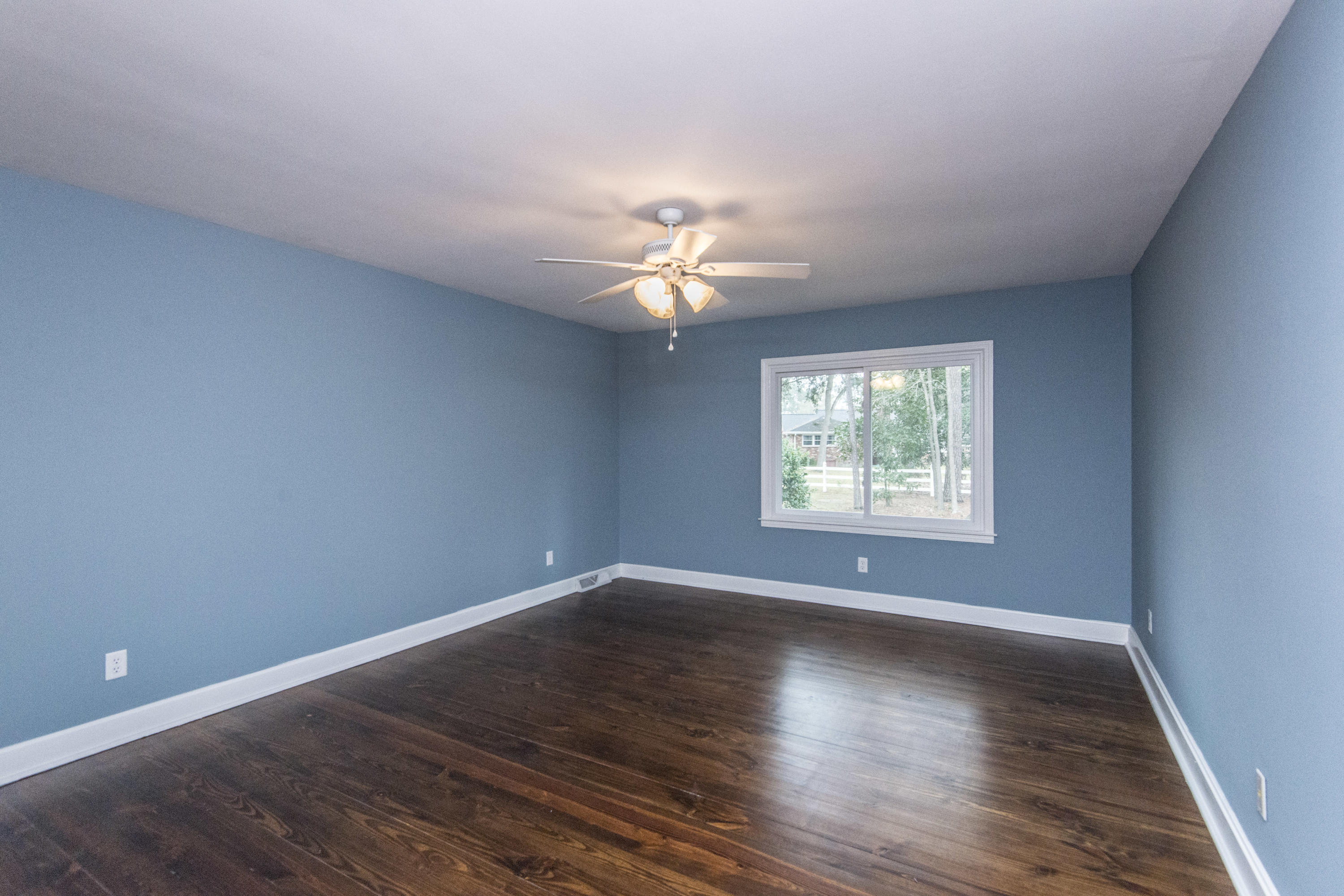 108 Sweetbriar Road Summerville, SC 29485 - Photo 12 of 29 _DSC7604