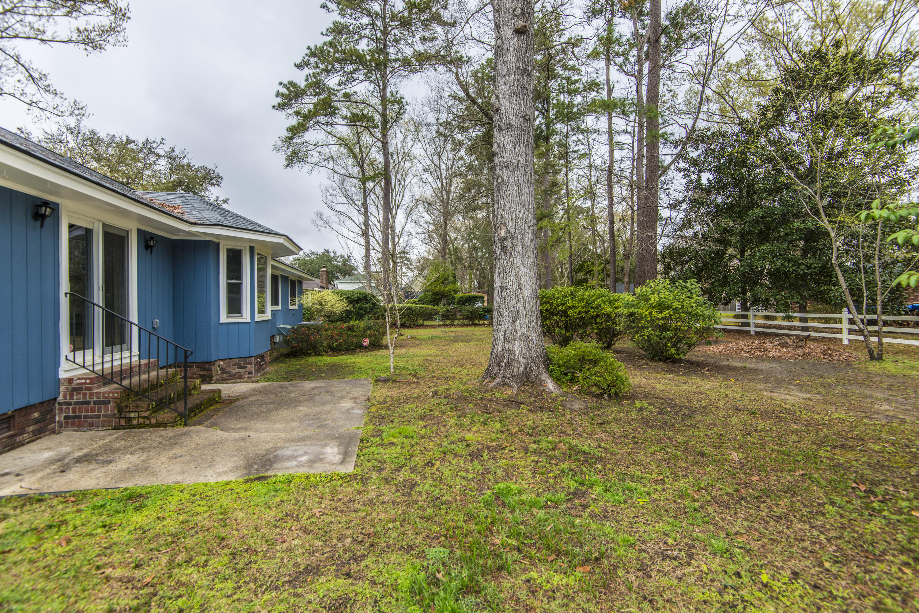 108 Sweetbriar Road Summerville, SC 29485 - Photo 23 of 29 _DSC7598