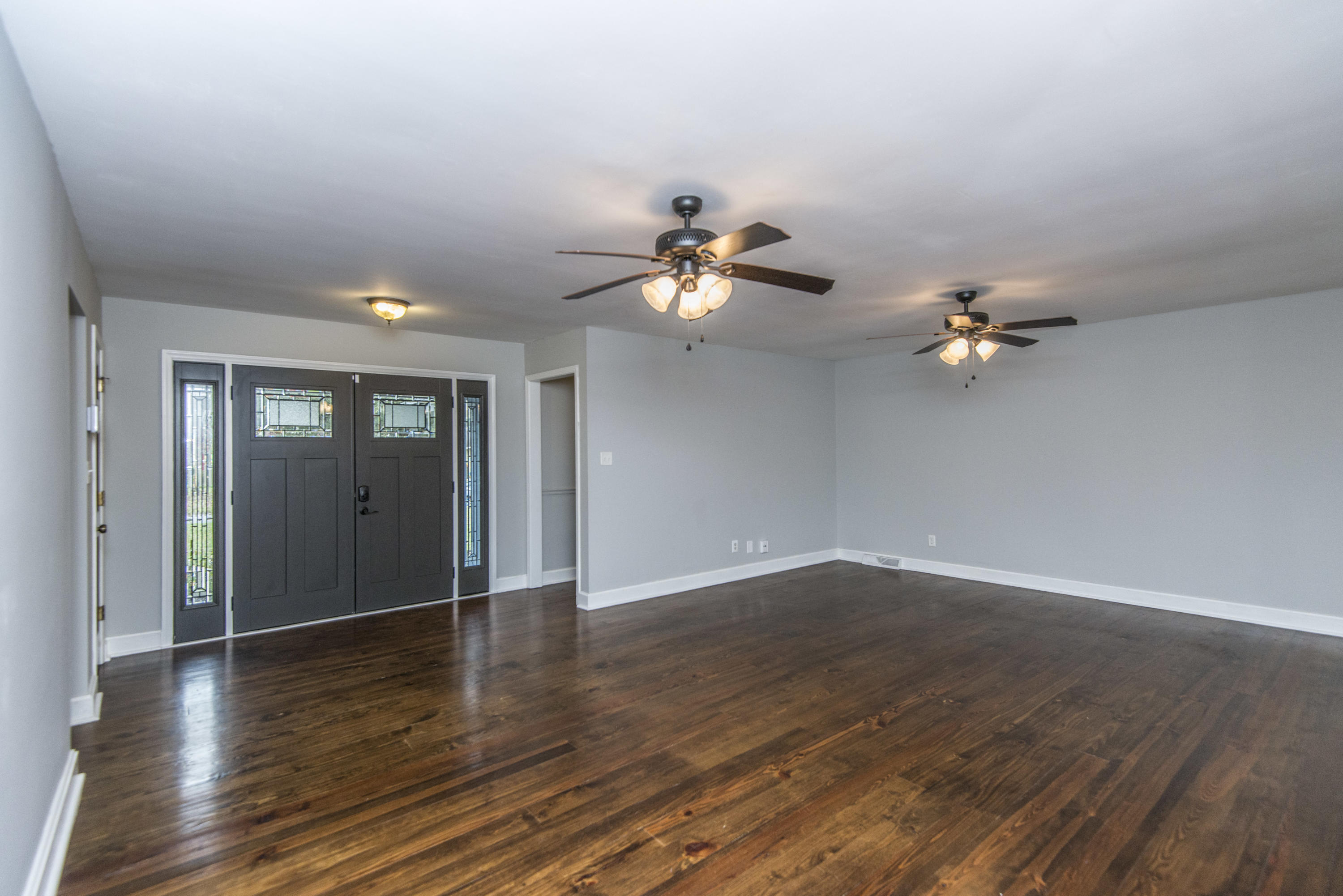 108 Sweetbriar Road Summerville, SC 29485 - Photo 4 of 29 _DSC7649