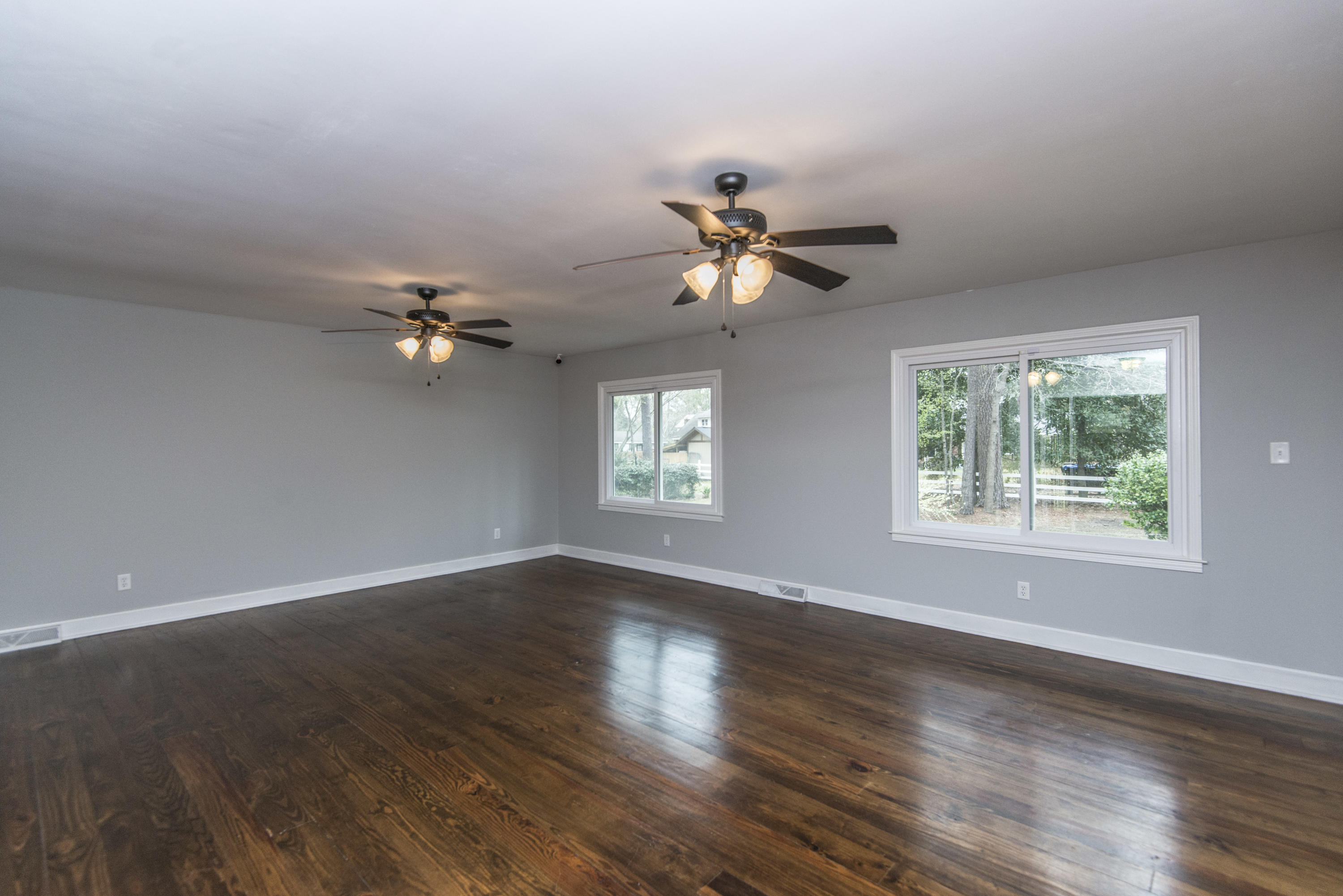 108 Sweetbriar Road Summerville, SC 29485 - Photo 5 of 29 _DSC7646