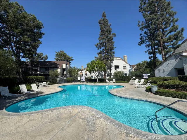 $425,000 | 10580 Lakeside Drive North, Unit E, Garden Grove, CA 92840