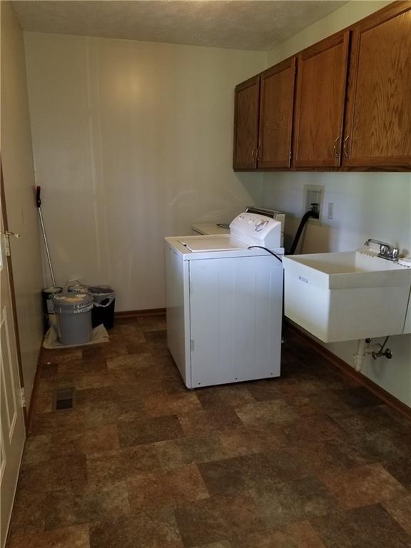 1133 Armsgate Road Springfield, OH 45503 - Photo 12 of 17