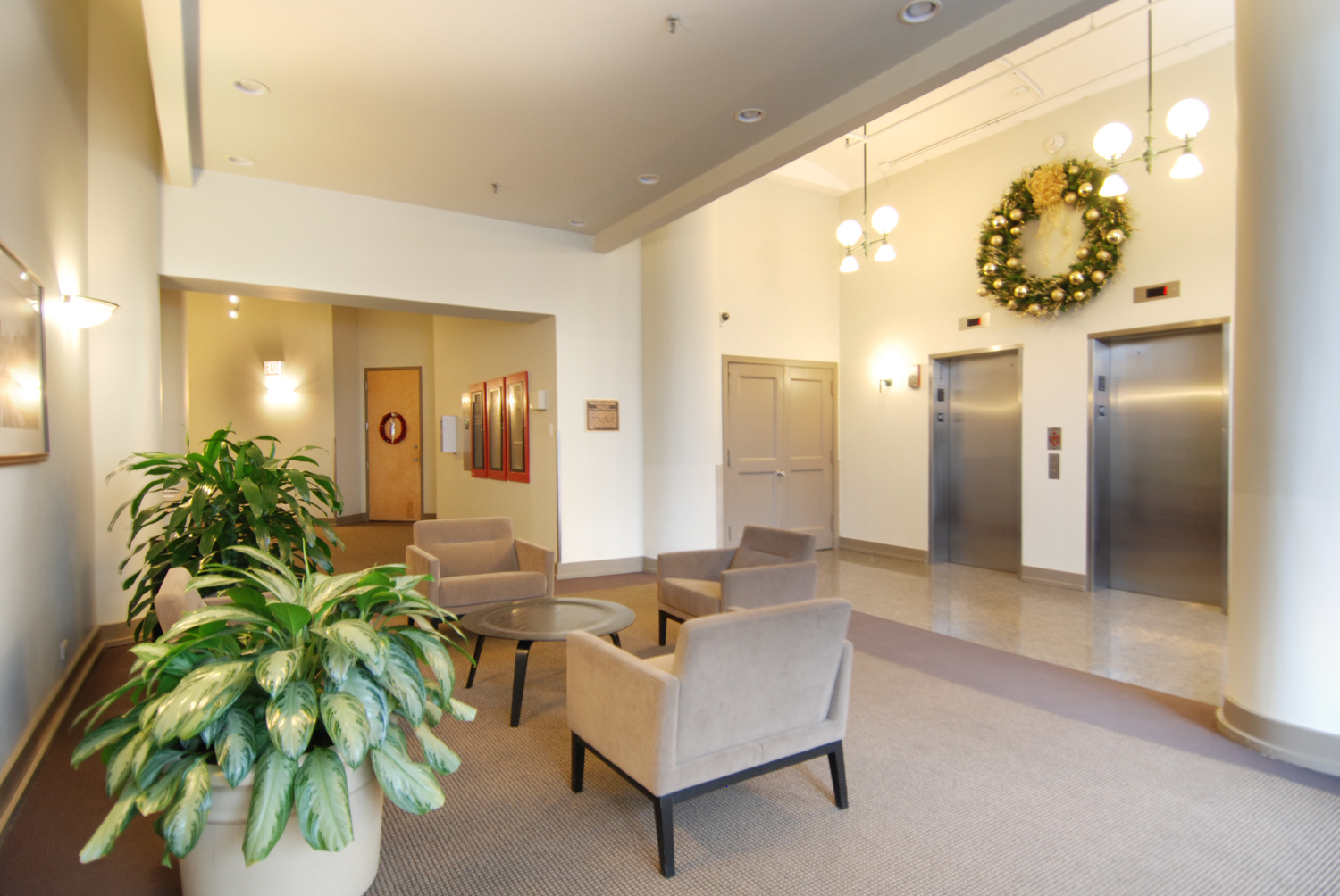 801 South Wells Street, Unit 311 Chicago, IL 60607 - Photo 15 of 16 a living room with furniture and a large window