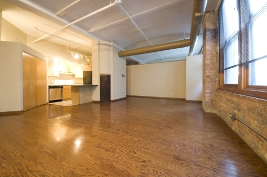 801 South Wells Street, Unit 311 Chicago, IL 60607 - Photo 2 of 16 a view of an empty room with a window