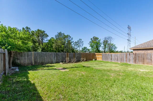 $2,575 | 10022 Lynnwood Drive, Baytown, TX 77521