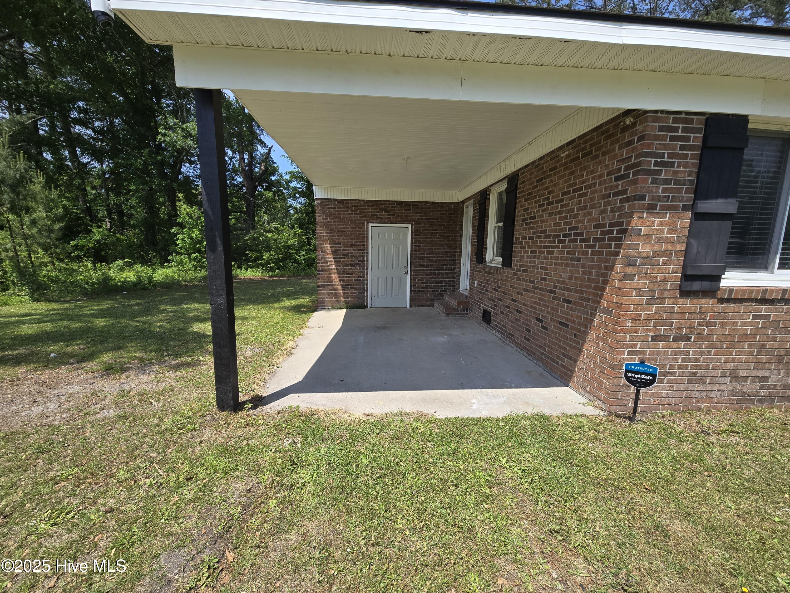 5968 Acorn Road Grifton, NC 28530 - Photo 2 of 15