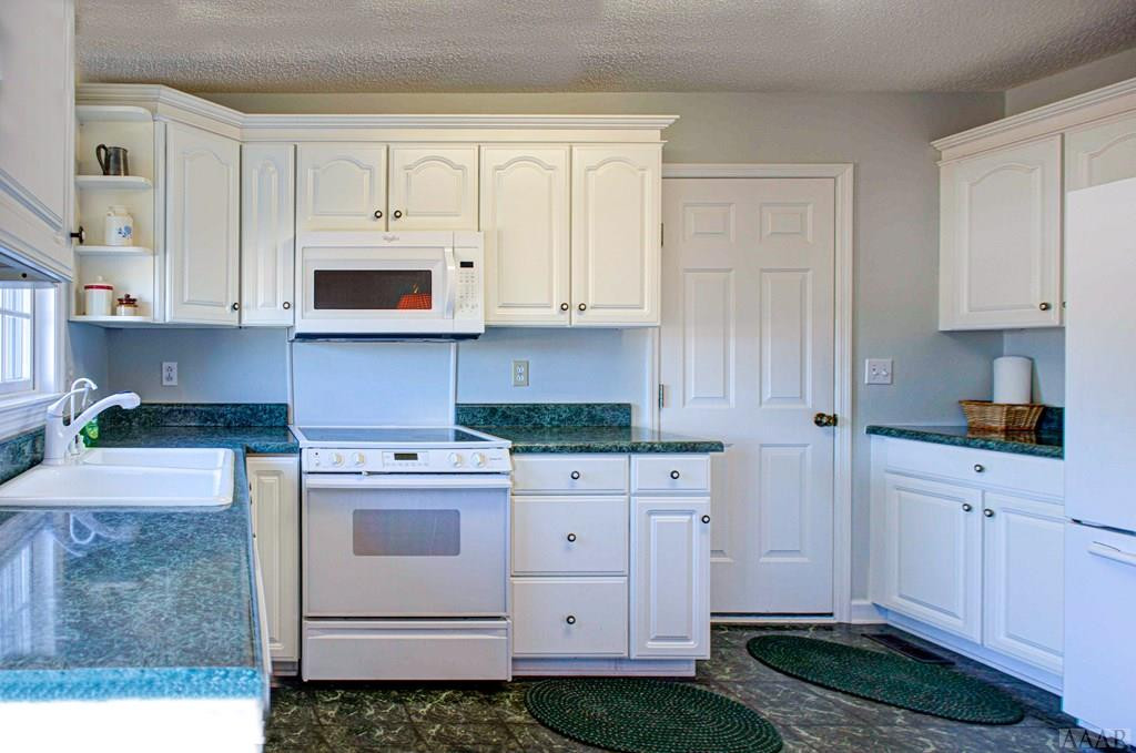 212 Emperor Landing Road Edenton, NC 27932 - Photo 11 of 19 Gallery Image 11