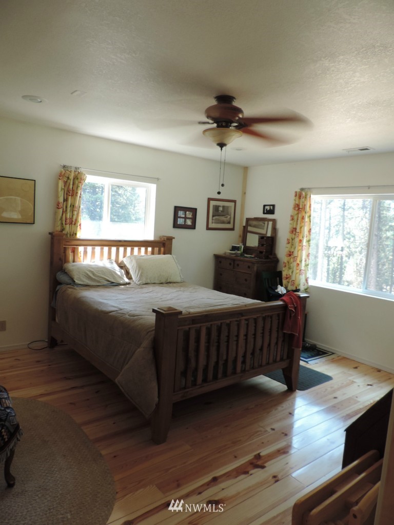 40 Pine Chee Road Oroville, WA 98844 - Photo 9 of 18