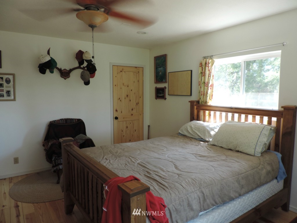 40 Pine Chee Road Oroville, WA 98844 - Photo 10 of 18