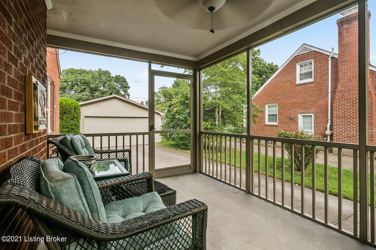 207 Hemingway Road Louisville, KY 40207 - Photo 33 of 36 33