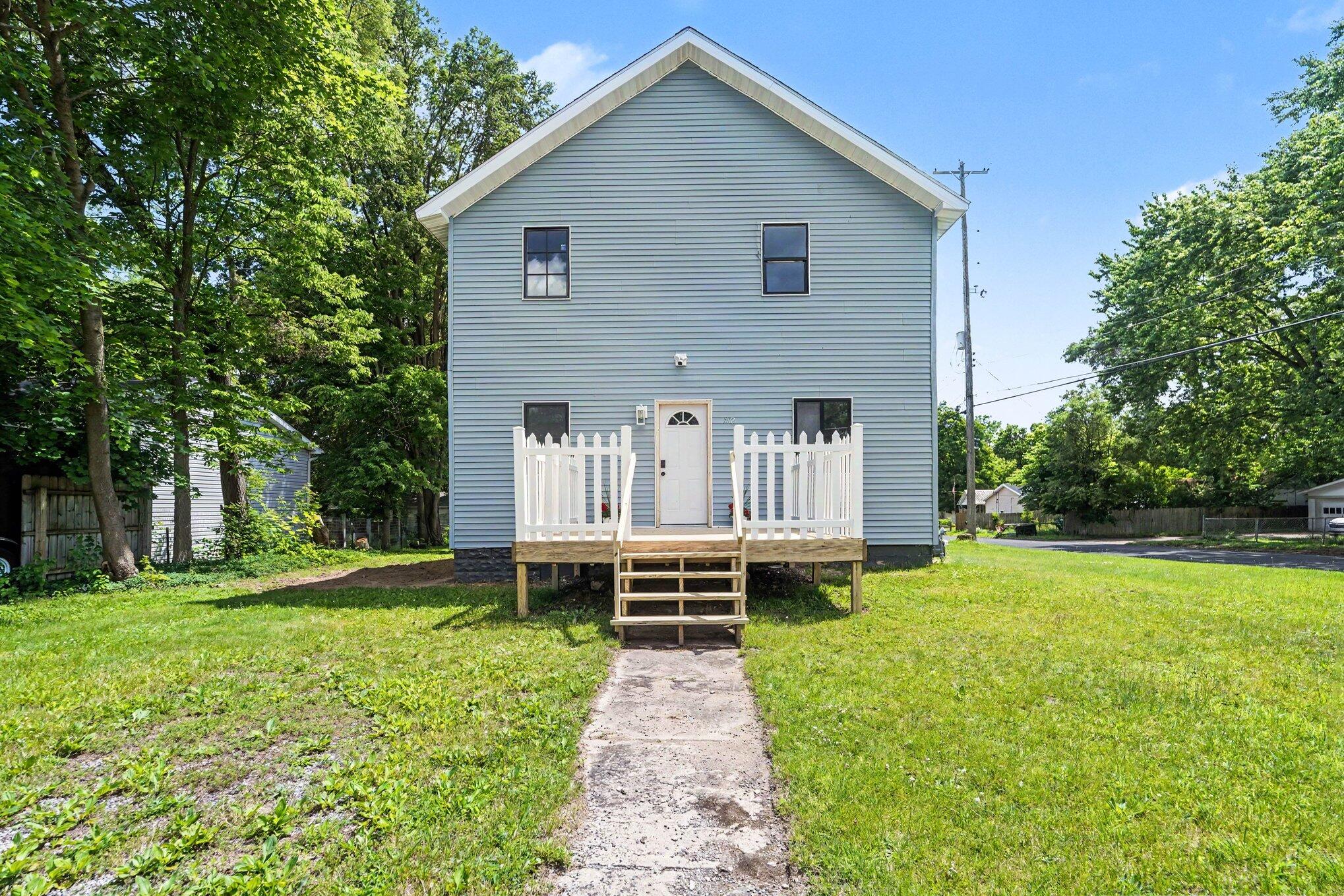 142 Rook Street Battle Creek, MI 49014 - Photo 1 of 35 002_file_9465