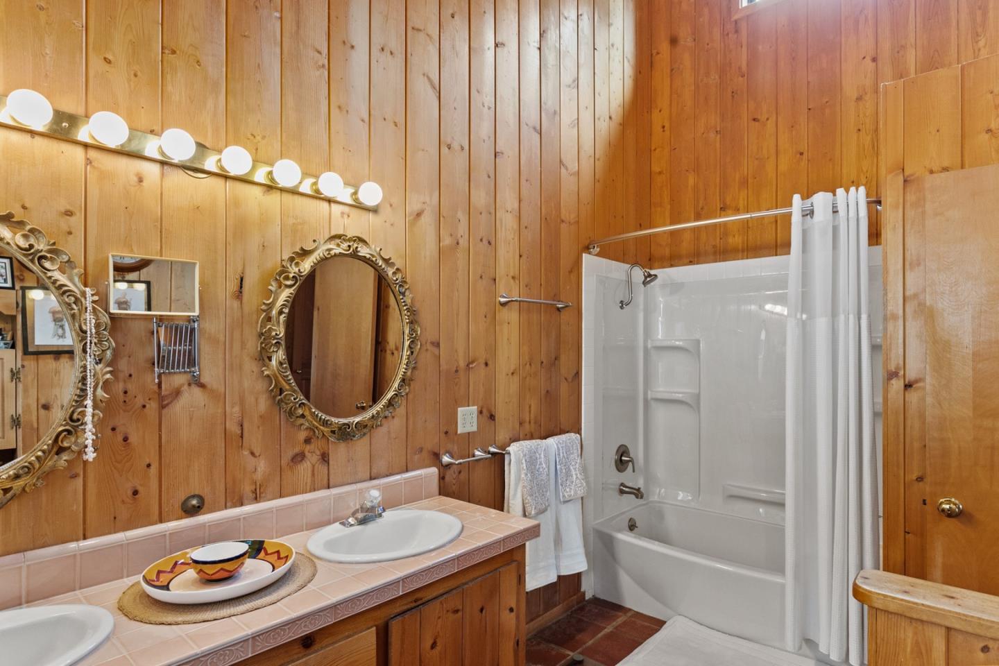 21446 Laurel Spring Road Carmel Valley, CA 93924 - Photo 24 of 34 Gallery Image 24