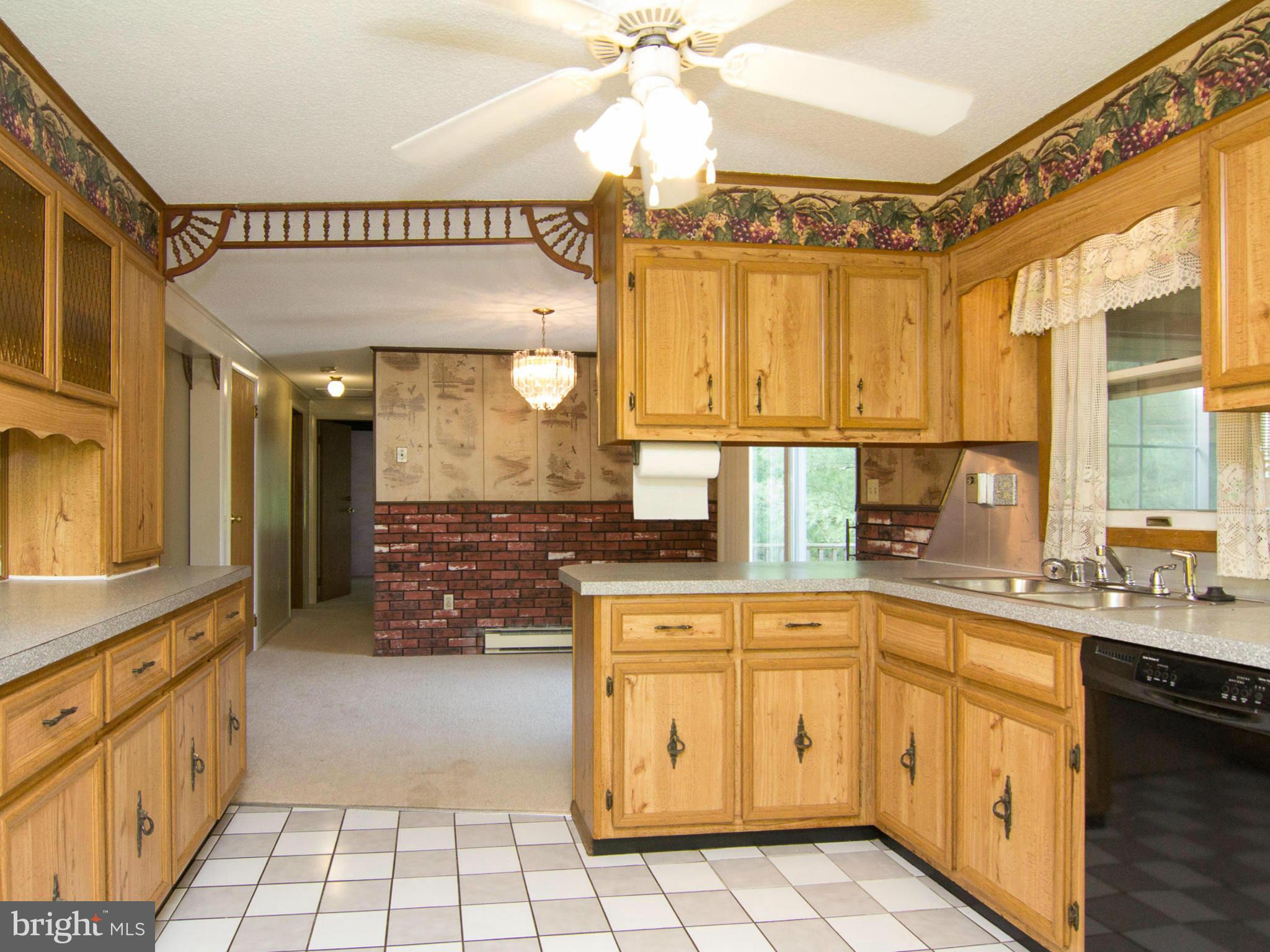5132 Babylon Road Taneytown, MD 21787 - Photo 16 of 30 Kitchen