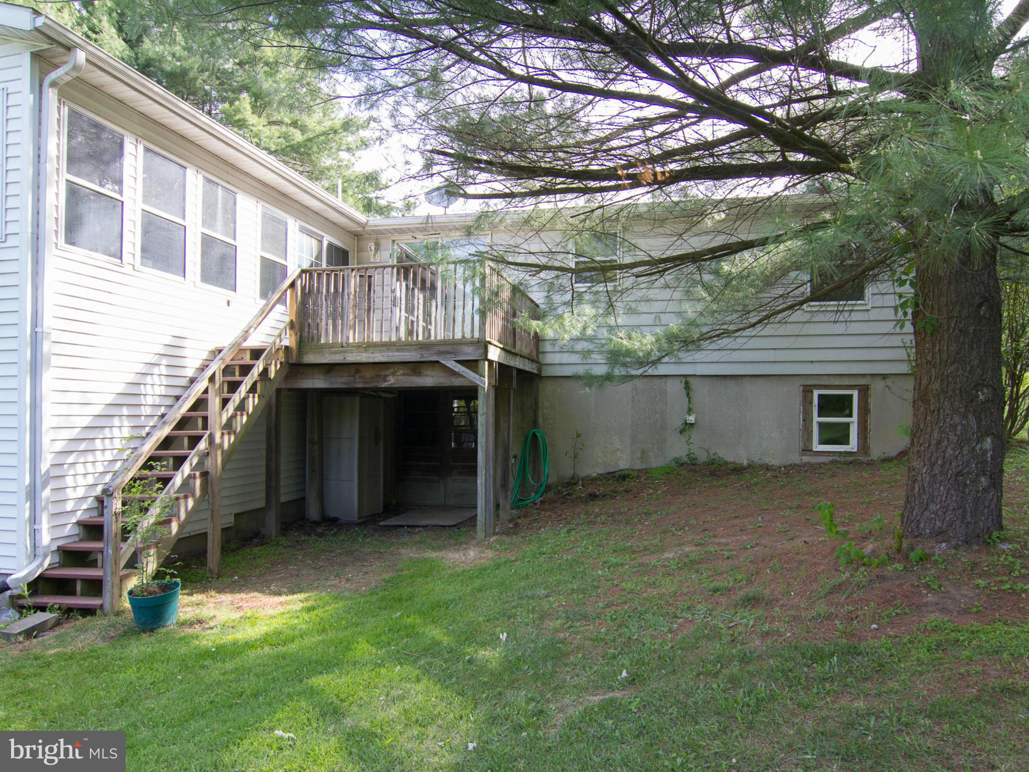5132 Babylon Road Taneytown, MD 21787 - Photo 6 of 30 Exterior (Rear)