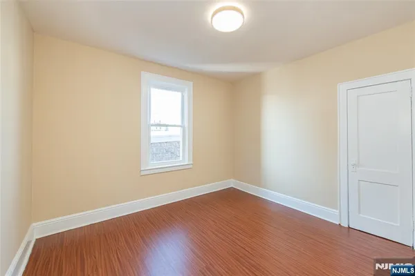 $2,400 | 137 Hammond Avenue, Passaic, NJ 07055