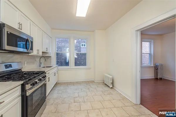$2,300 | 137 Hammond Avenue, Passaic, NJ 07055
