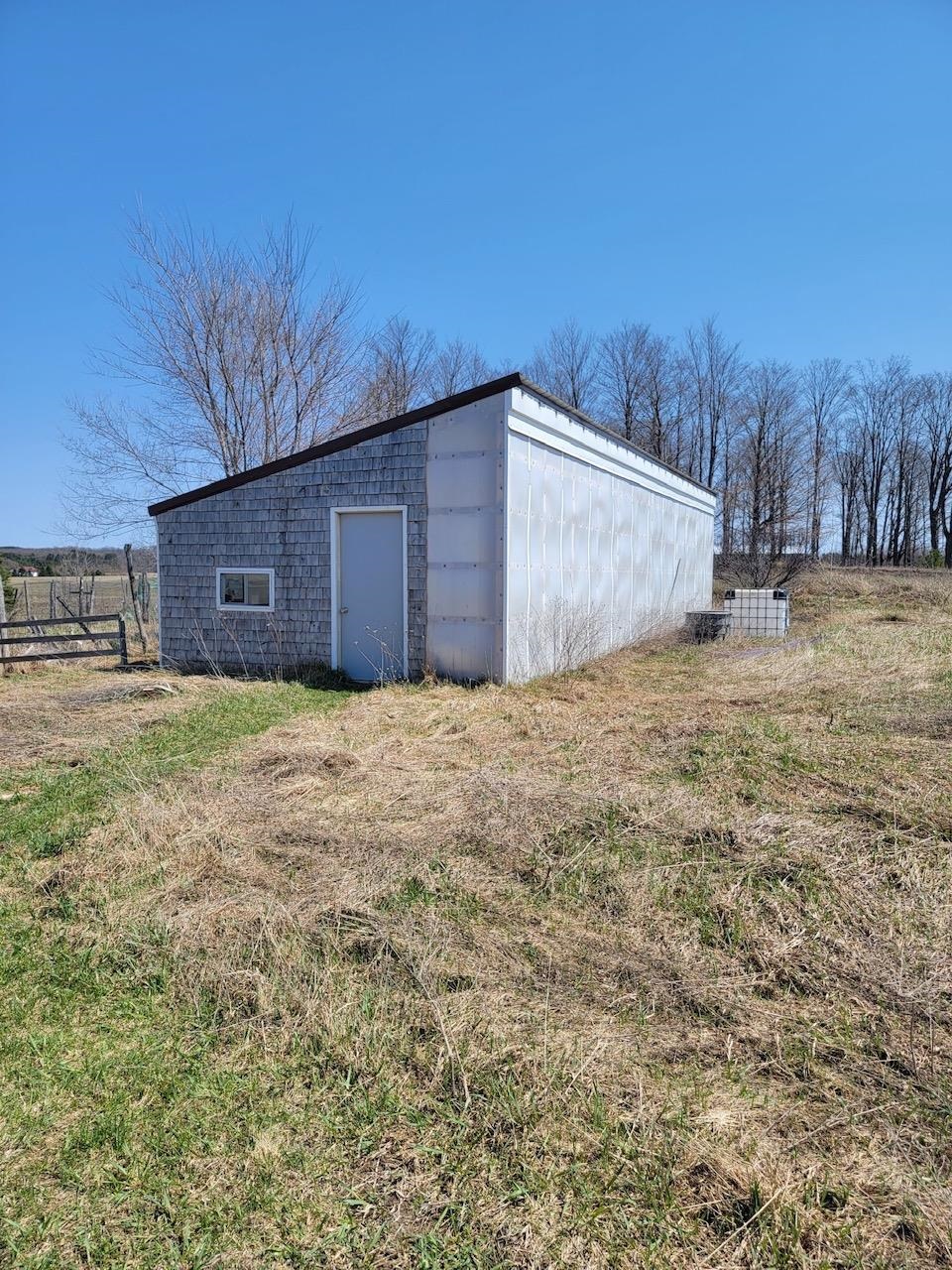 5341 Puffer Road South Boardman, MI 49680 - Photo 7 of 34 1899210-6.JPG