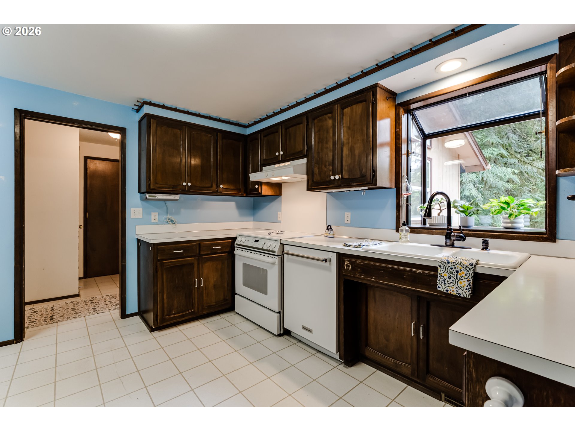 37035 Parsons Creek Road Springfield, OR 97478 - Photo 13 of 42